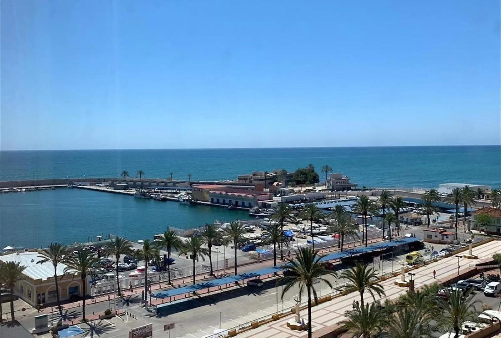 פואנגירולה Las Palmeras Marina View דירה